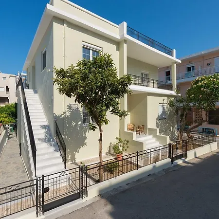 Violetas Amazing Apartamento Rhodes City